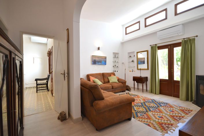 Image No.8-2 Bed Villa for sale