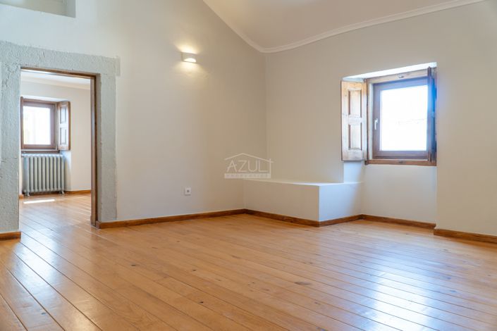 Image No.11-3 Bed Villa for sale