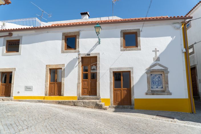 Image No.19-3 Bed Villa for sale