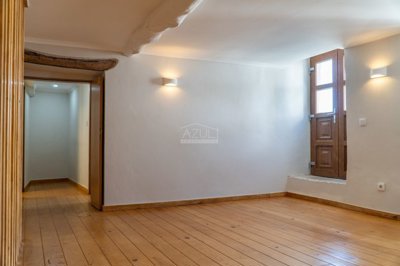 2425-357640-1254606e3c95c5e5ce938638595c7f664