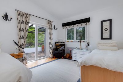 2425-358572-1254606e3c95c5e5ce938638595c7f664