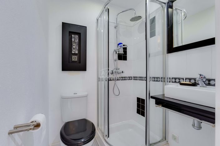 Image No.13-4 Bed Villa for sale