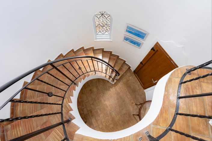 Image No.23-4 Bed Villa for sale