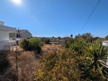 2425-358240-1254606e3c95c5e5ce938638595c7f664