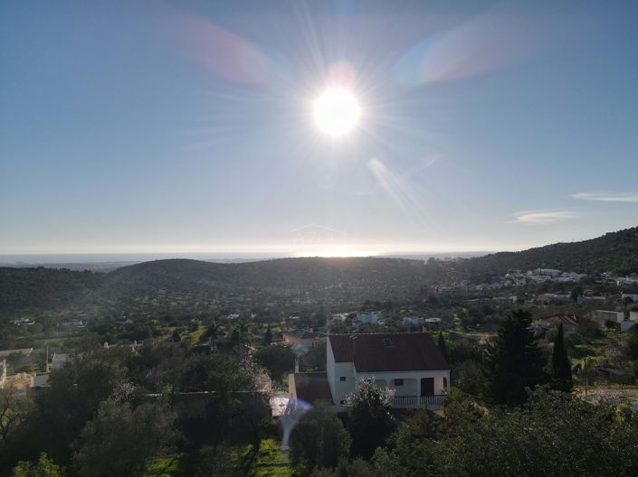 Image No.1-4 Bed Plot for sale