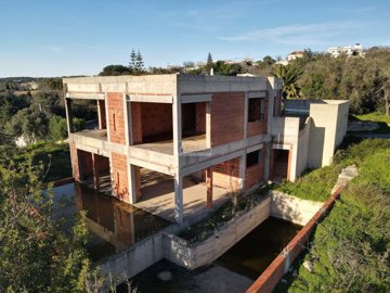 2425-360623-1254606e3c95c5e5ce938638595c7f664