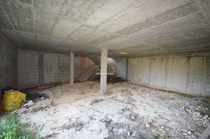 Image No.38-4 Bed Plot for sale