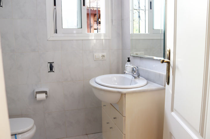 Image No.21-2 Bed Villa for sale