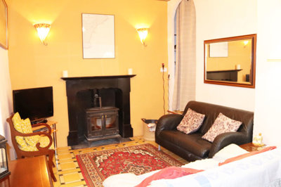 12063-town-house-for-sale-in-castell-de-caste