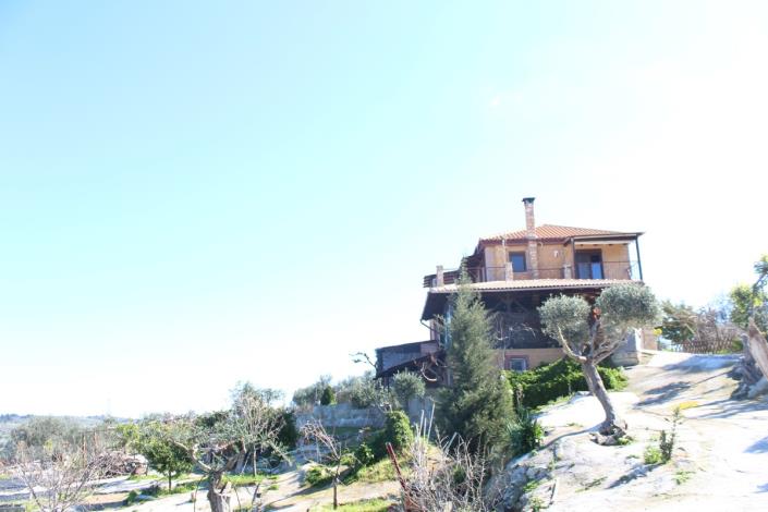 Image No.36-5 Bed Land for sale