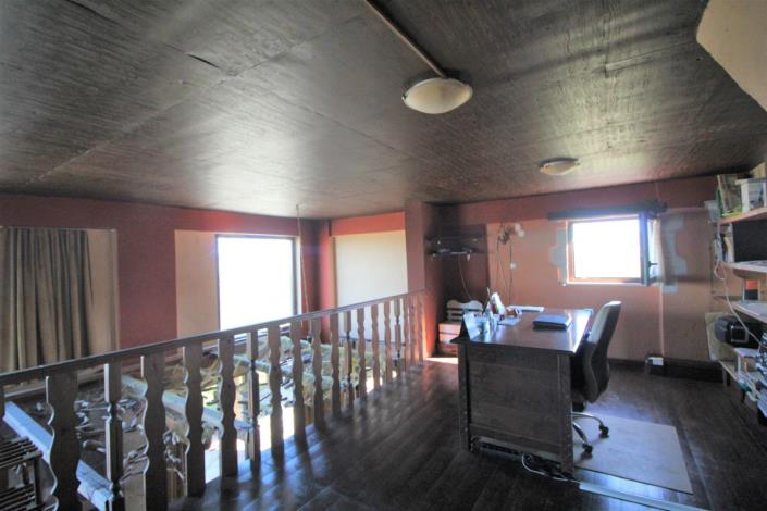 Image No.22-5 Bed Land for sale