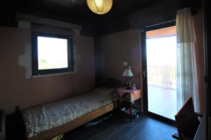 Image No.34-5 Bed Land for sale