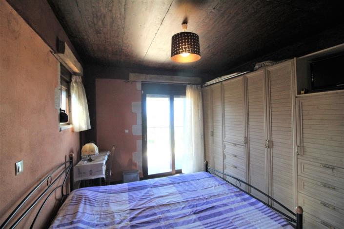 Image No.27-5 Bed Land for sale