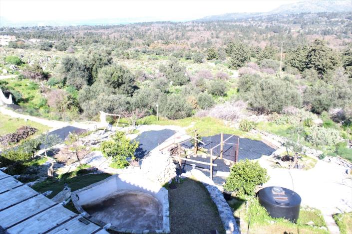 Image No.40-5 Bed Land for sale