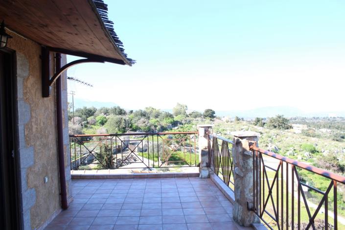 Image No.33-5 Bed Land for sale