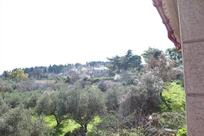 Image No.44-5 Bed Land for sale