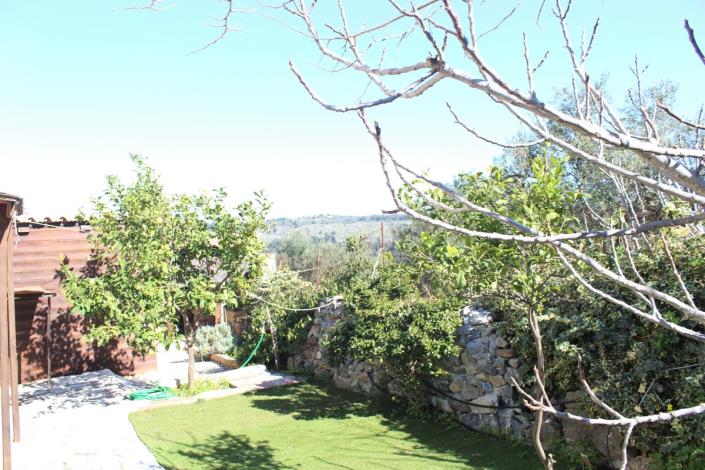 Image No.45-5 Bed Land for sale