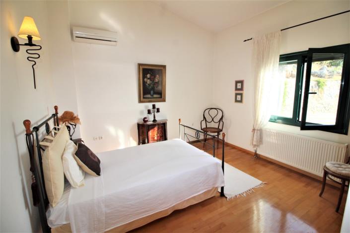 Image No.28-4 Bed Villa for sale