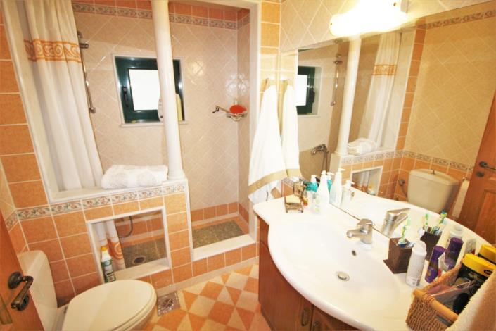 Image No.40-4 Bed Villa for sale