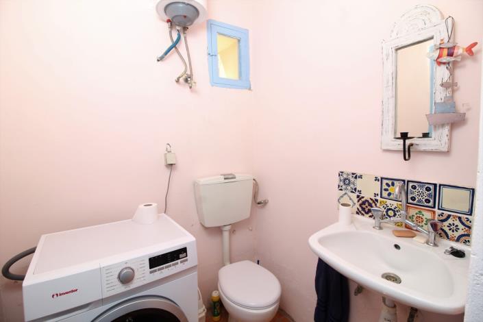 Image No.22-2 Bed House for sale