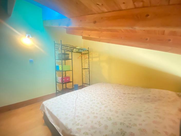 Image No.14-4 Bed House for sale