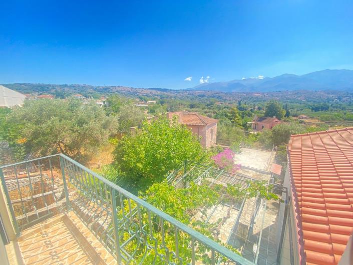 Image No.18-4 Bed House for sale