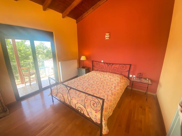 Image No.30-4 Bed House for sale