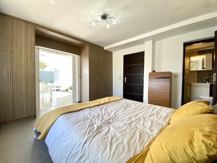 Image No.10-4 Bed Villa / Detached for sale