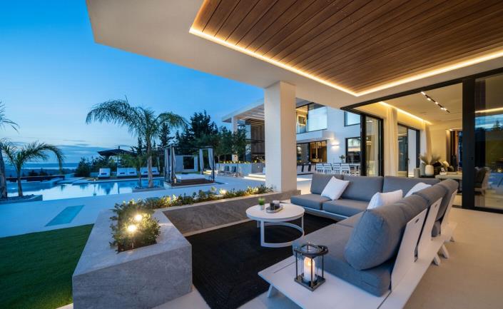 Image No.27-5 Bed Villa for sale