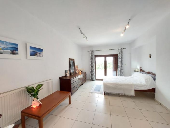 Image No.27-4 Bed Villa for sale