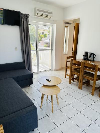 Image No.7-10 Bed Hotel for sale