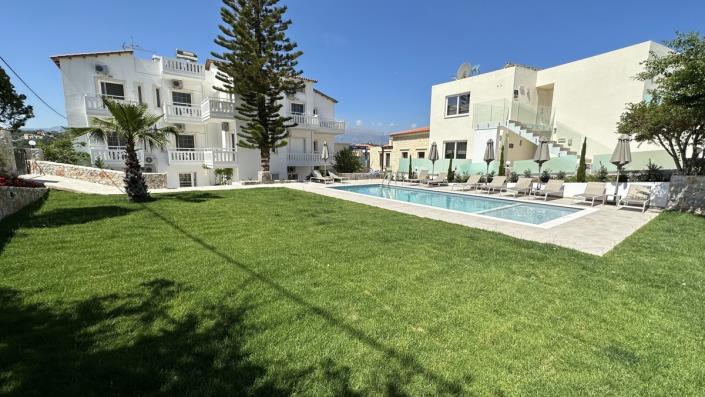 Image No.2-10 Bed Hotel for sale