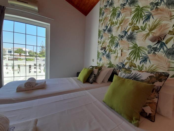 Image No.36-10 Bed Hotel for sale