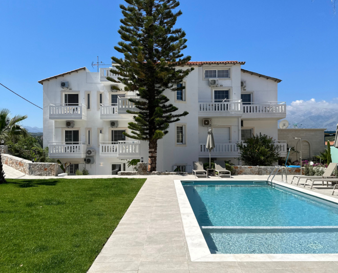 Image No.40-10 Bed Hotel for sale