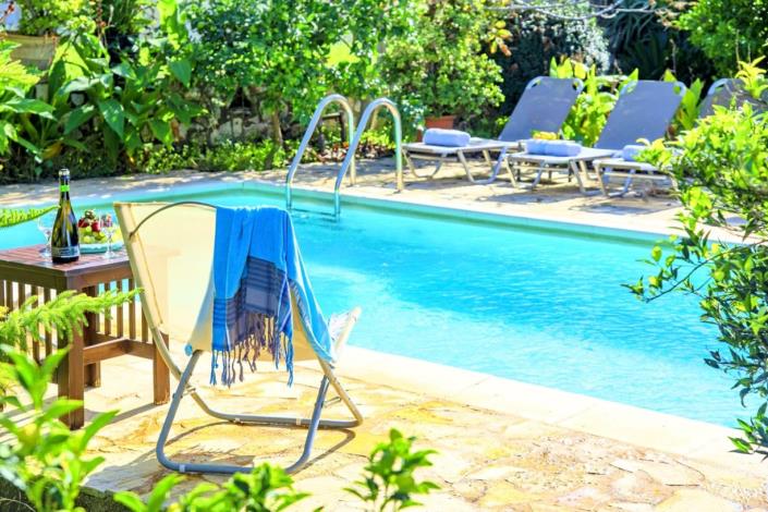 Image No.2-4 Bed Villa for sale