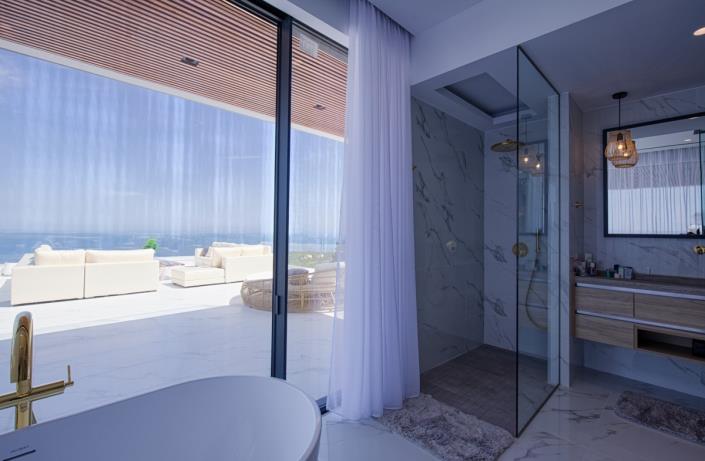 Image No.4-4 Bed Villa / Detached for sale