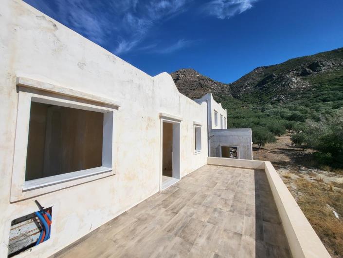 Image No.3-4 Bed House for sale