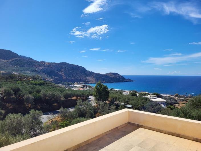 Image No.12-4 Bed House for sale