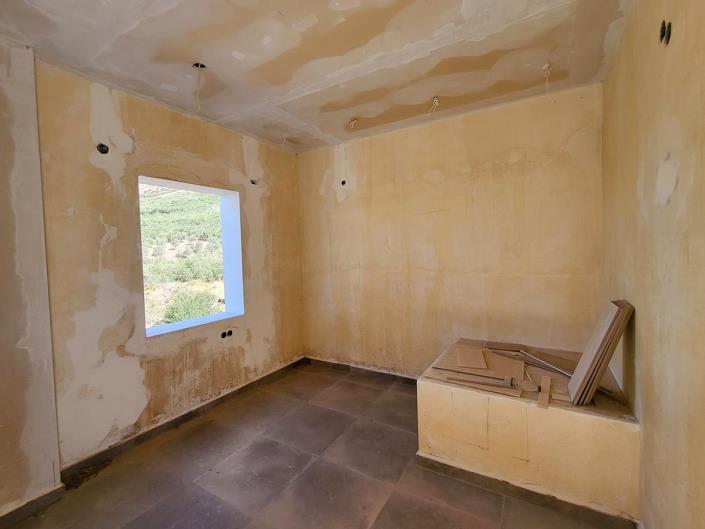 Image No.19-4 Bed House for sale