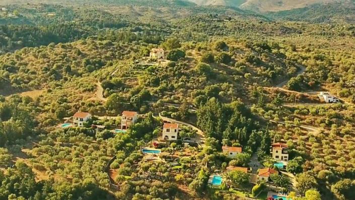 Image No.40-7 Bed Villa for sale