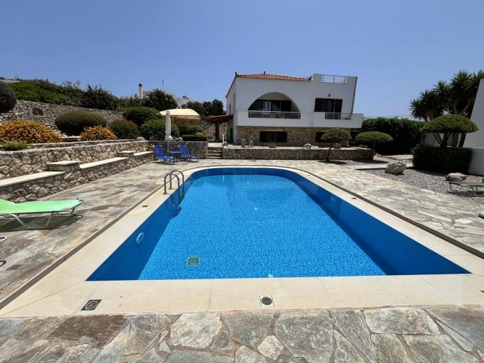 Image No.1-4 Bed Villa for sale