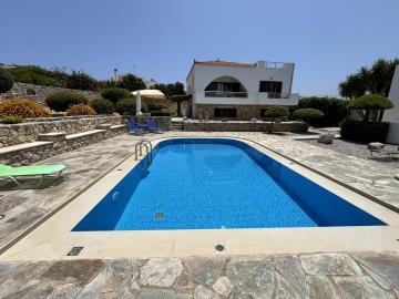 4 Bed Villa for sale