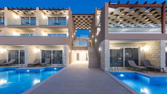 Image No.12-30 Bed House for sale