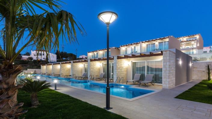 Image No.13-30 Bed House for sale