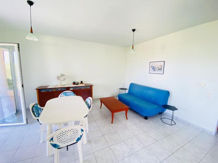 Image No.18-4 Bed Property for sale