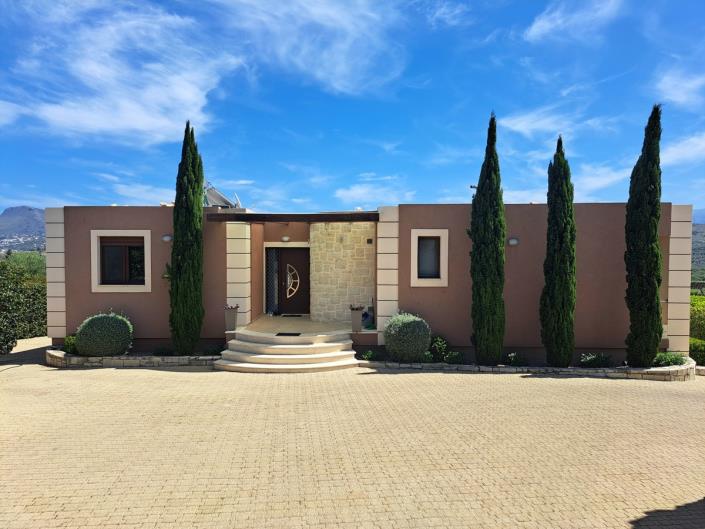 Image No.16-3 Bed Villa / Detached for sale