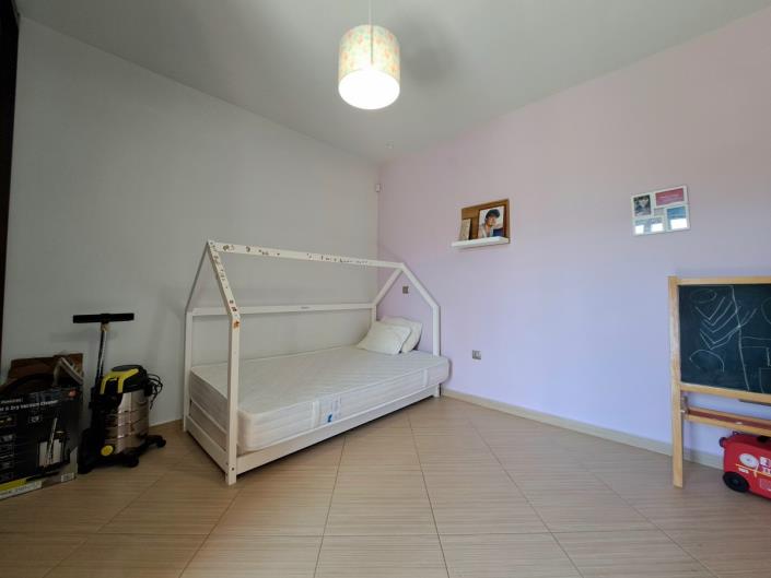 Image No.24-3 Bed Villa / Detached for sale