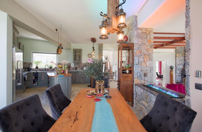 Image No.29-5 Bed Villa for sale