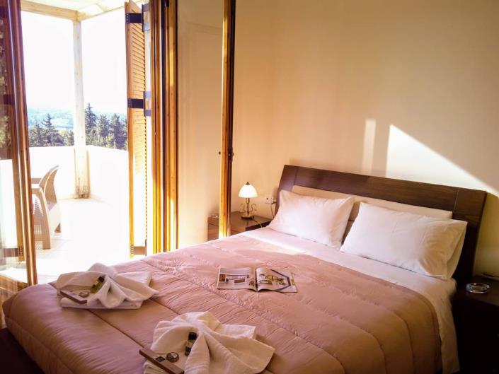 Image No.4-6 Bed Villa for sale