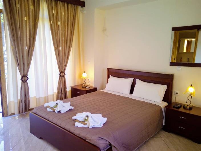 Image No.14-6 Bed Villa for sale